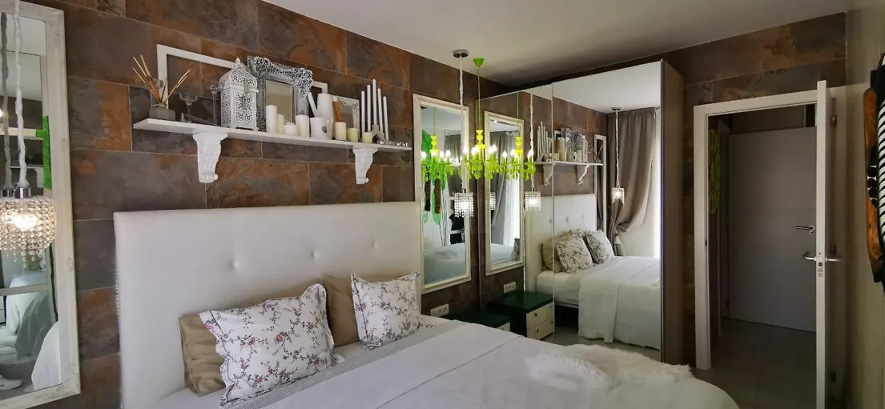 אדחה Apartment Orlando Torviscas Bajo