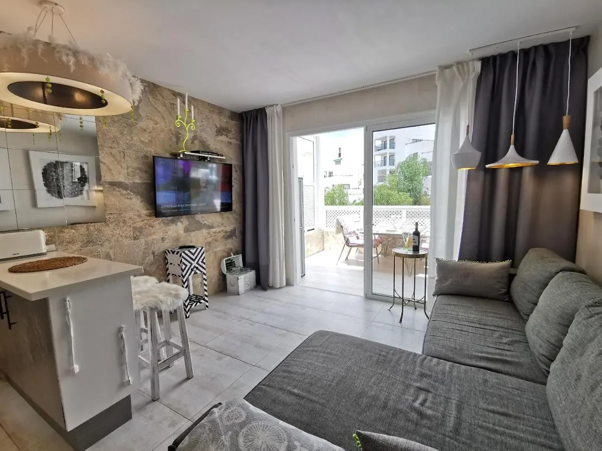 אדחה Apartment Orlando Torviscas Bajo ספרד